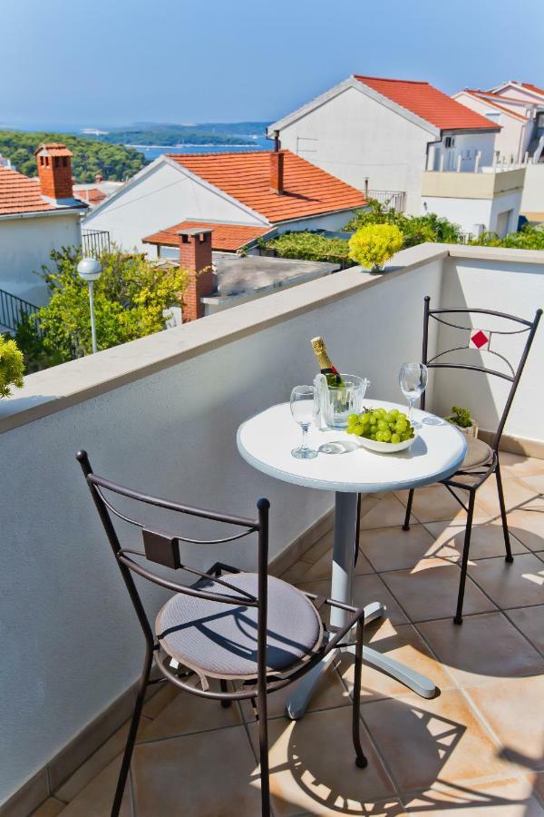 Apartman Hvar 8 Min To The