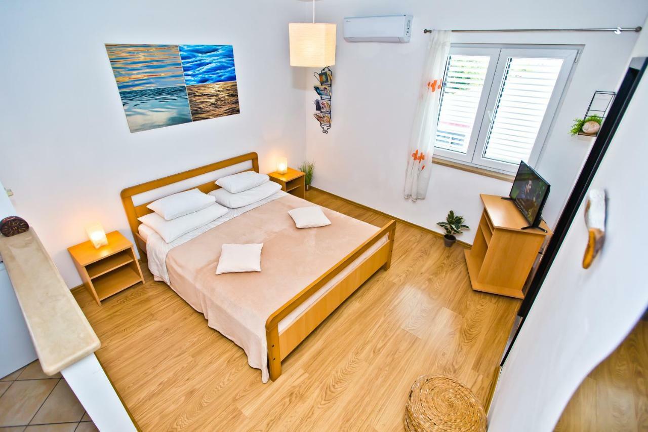 Hvar 8 Min To The Apartman
