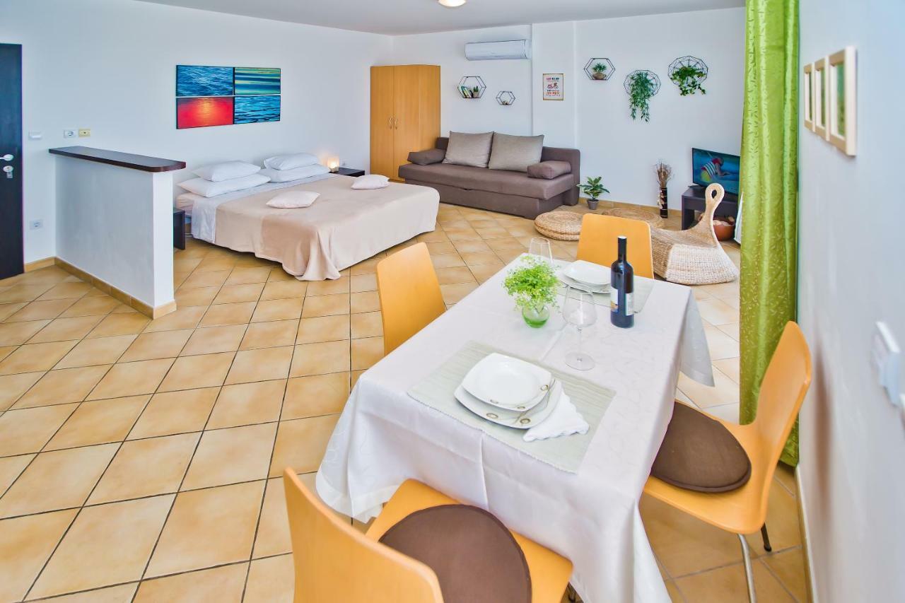 Hvar 8 Min To The Apartman
