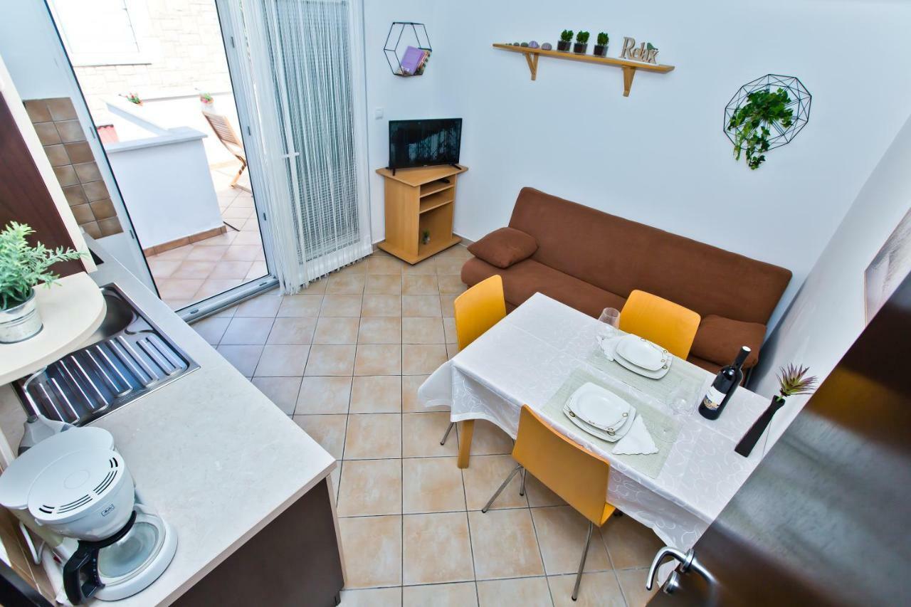 Hvar 8 Min To The Apartman *