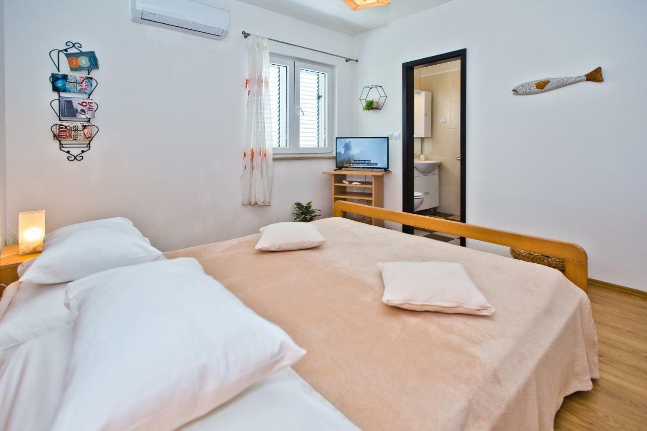 Apartman Hvar 8 Min To The